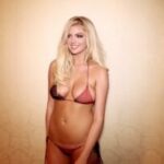 Kate Upton Bikini Dance VideoTape Leaked