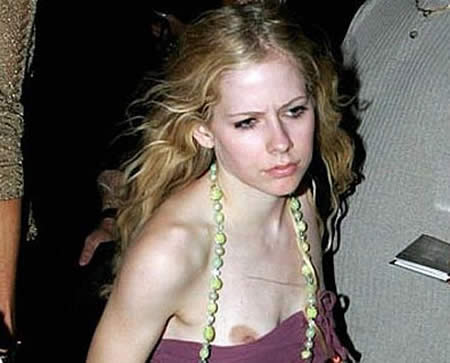 Avril Lavigne Naked