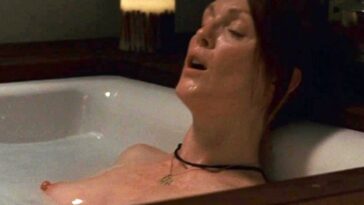 Julianne Moore Naked