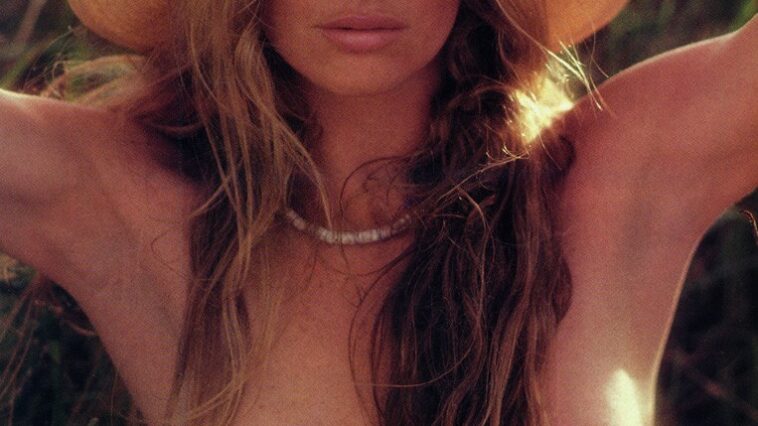 Kim Basinger Naked