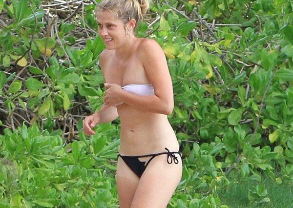 Teresa Palmer Sexy