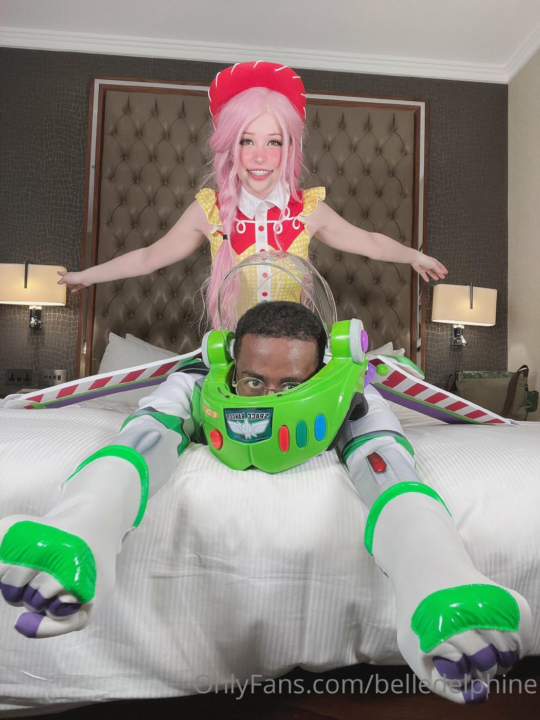 Belle Delphine Twomad Buzz Lightyear Onlyfans Set Premium