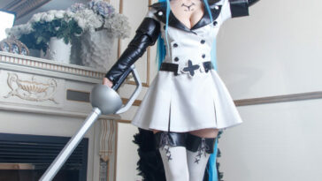 Helly Von Valentine Esdeath – Nude