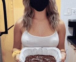 Who likes brownies?