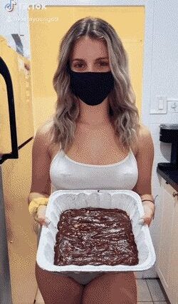 Who likes brownies?