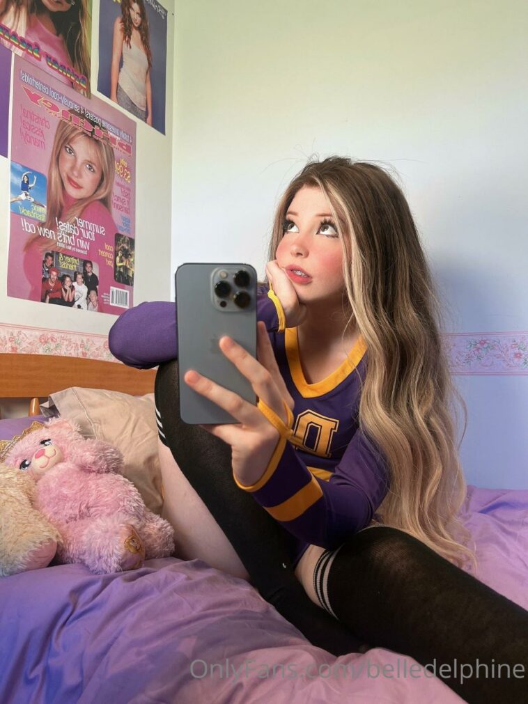 Belle Delphine Cheerleader Outfit Onlyfans Set Premium