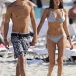 Madison Beer Public Beach Bikini Camel Toe Set Leaked