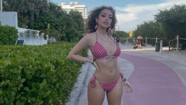 Malu Trevejo Sexy Bikini Outdoor OnlyFans Photos Premium