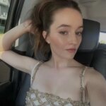 Kaitlyn Dever / kaitlyndever Nude