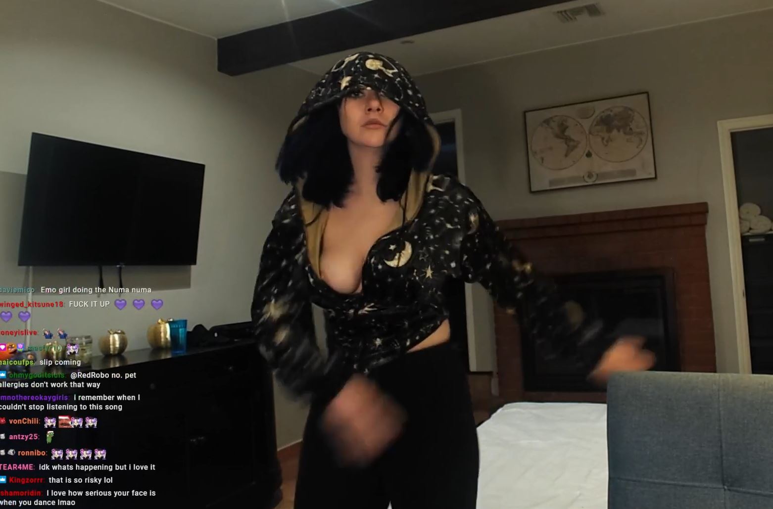 JustaMinx Nipple Slip Dancing Twitch Video