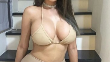 Yanisa Samohom – Big Tits Thai Girl