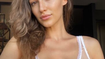 Maria Tretyakova – Gorgeous Mature Model Nudes